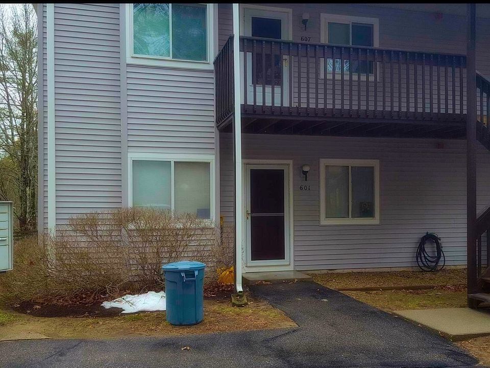 2nd image of 601 Park Pl