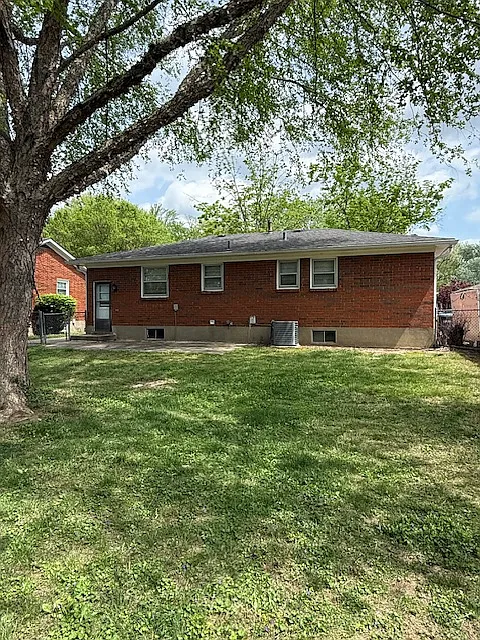 3 bed, 1626 sqft, $1,890 — Photo 4