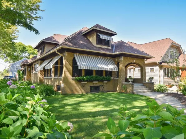 2405 N 73rd STREET, Wauwatosa, WI 53213