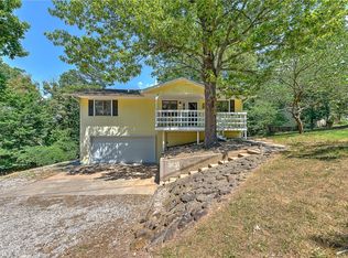 8418 Spruce Dr, Rogers, AR 72756