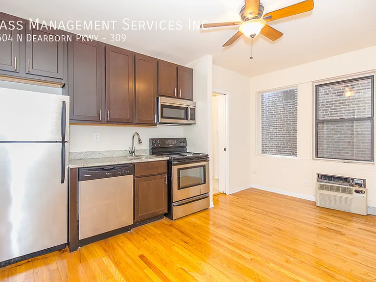 1504 N Dearborn Pkwy, Chicago, IL — Photo 98