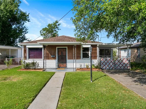 1613 Stafford St, Gretna, LA 70053
