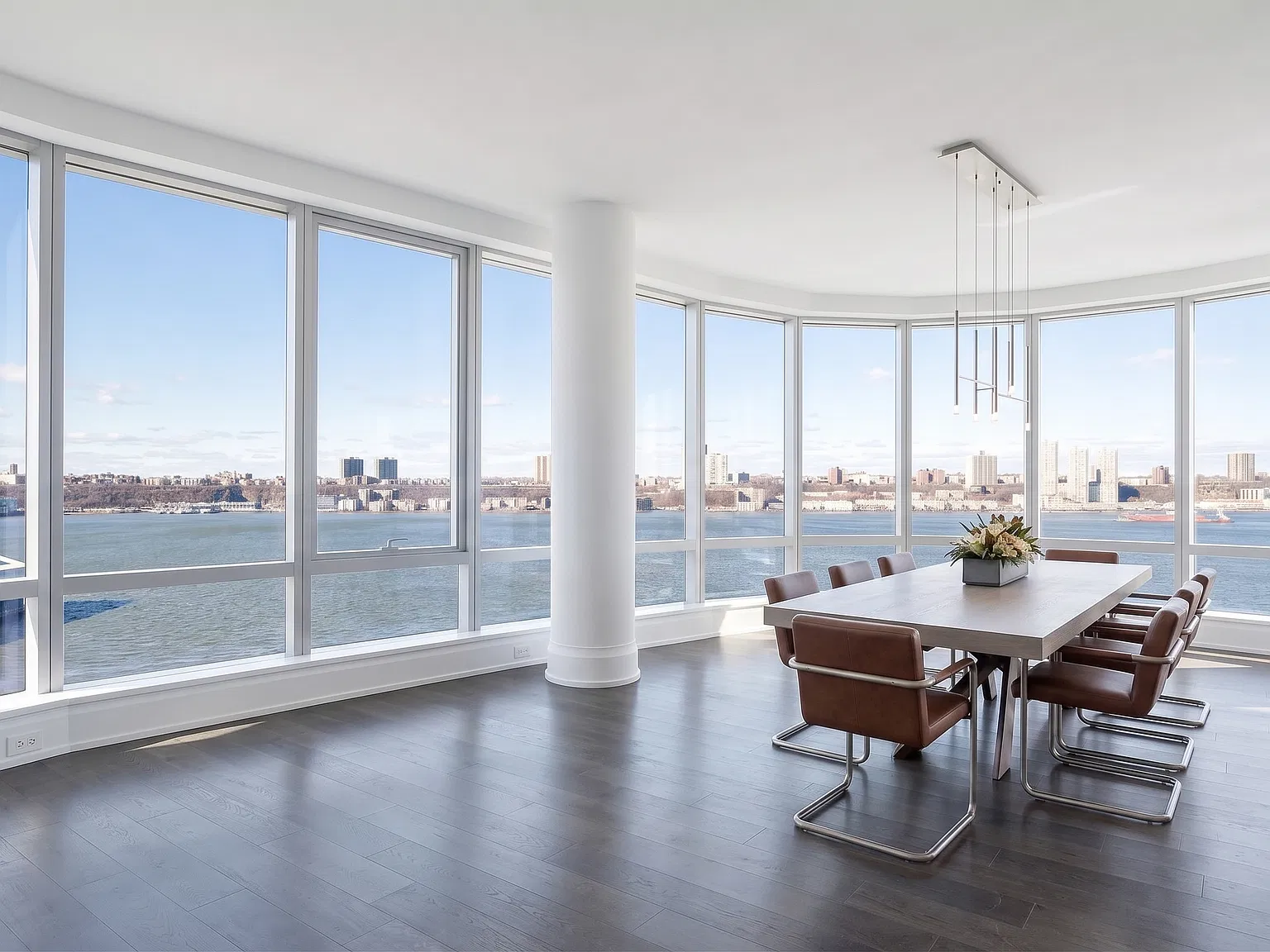 50 Riverside Boulevard — Photo 3