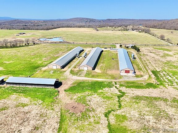 4th image of 30607 S Fish Creek Rd