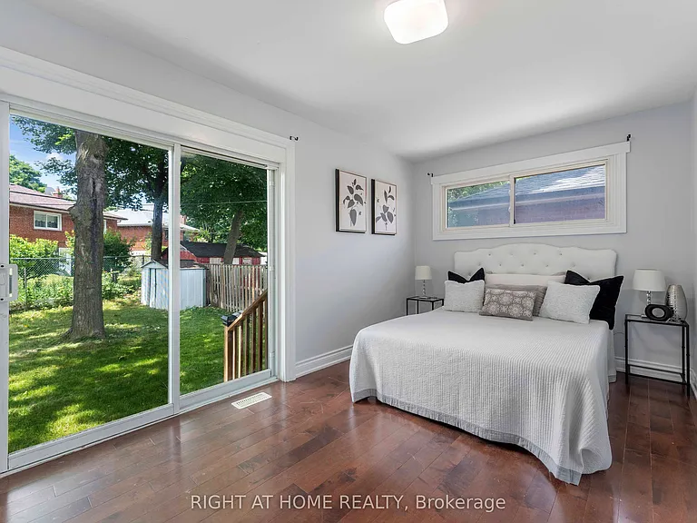 608 McCowan Rd — Photo 17