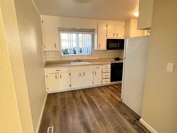 2nd image of 15551 Tracy St APT C