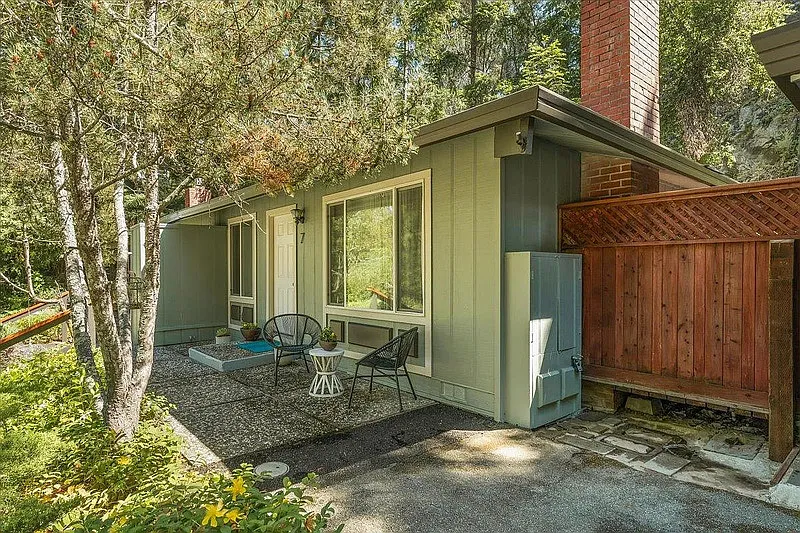 1 bed, 1.0 bath, 576 sqft, $2,000 — Photo 4