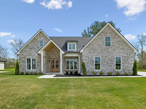 405 Chestnut Oak Ave, Smithville, TN 37166