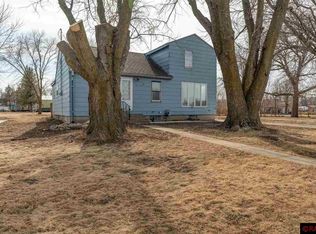 214 5th Ave SE, Winnebago, MN 56098