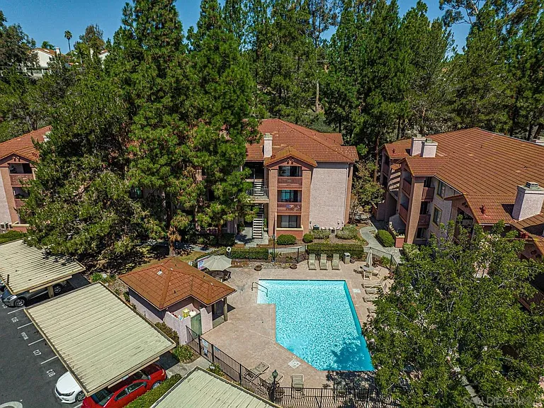 12071 Alta Carmel Ct #102 — Photo 6