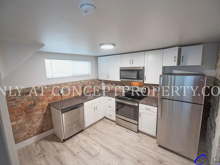 First Avenue Flats — Photo 98