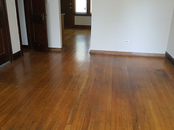 5th image of 2620 W 64th St #1