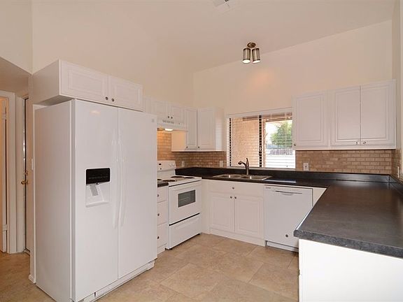 5th image of 5452 N 73rd Ave