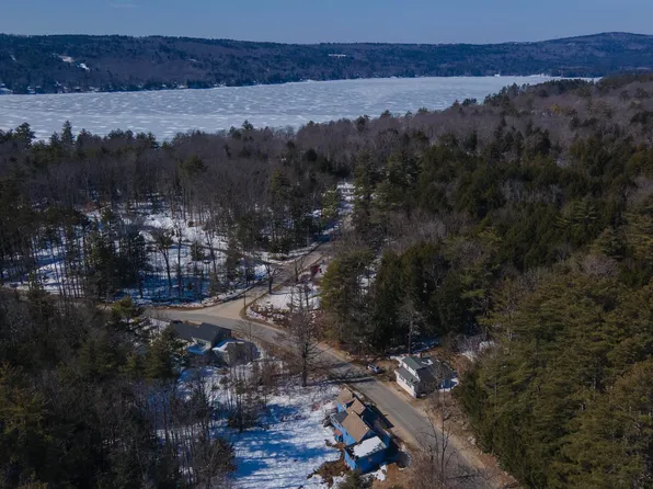 239 Wilmot Center Road, New London, NH 03257