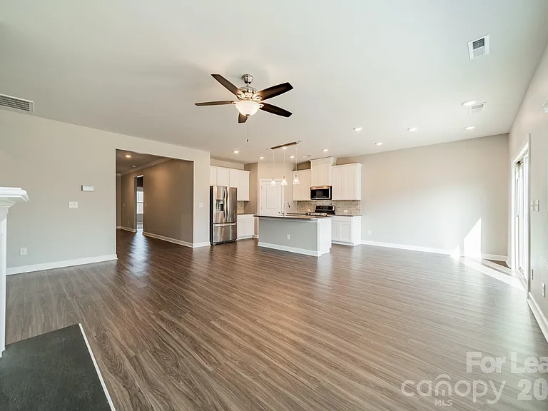 4124 Canopy Creek Dr — Photo 23