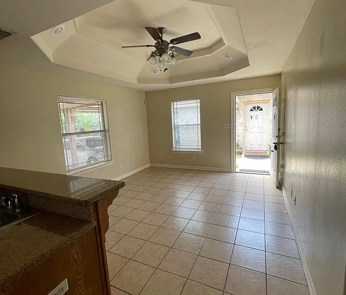 1205 S Palm Dr #4 — Photo 5