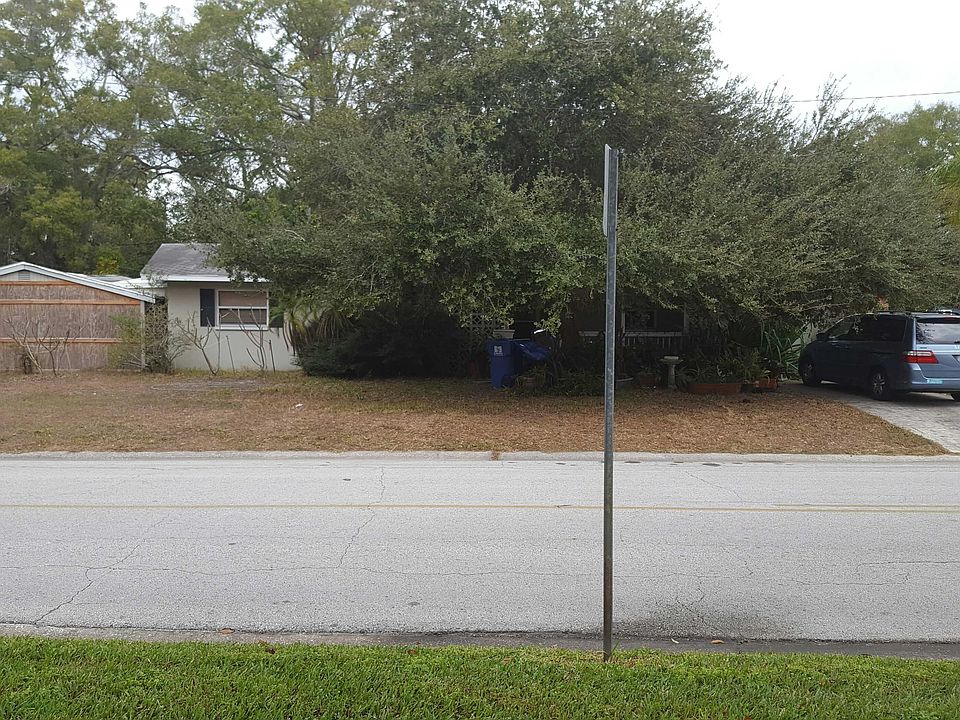 2nd image of 1901 42nd Ave N