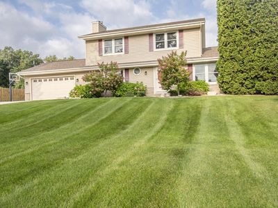 6625 Walters DRIVE, West Bend, WI, 53090