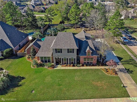 3rd image of 128 Waters Edge Dr