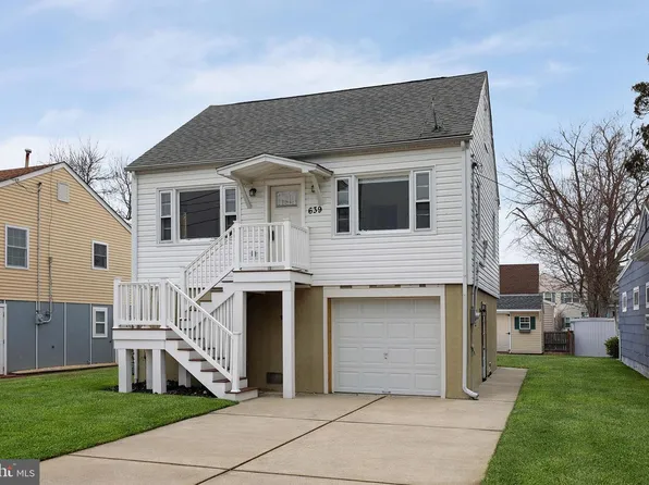 639 E Bayview Ave, Ocean Gate, NJ 08740