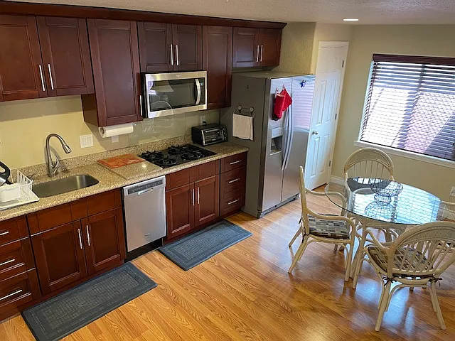 Shared Basement Kitchen