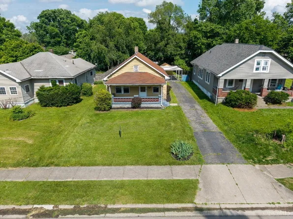 2017 Winton St, Middletown, OH 45044
