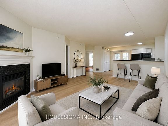 5th image of 1471 Maple Ave #112