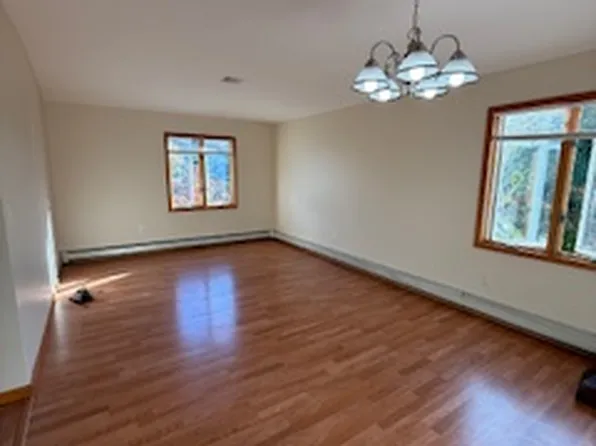 48 Bedell Avenue image 4 of 9