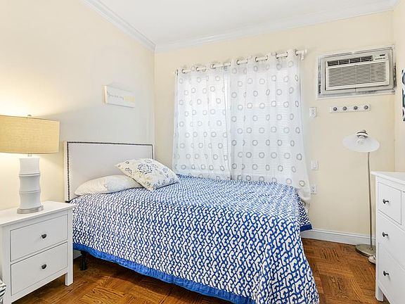 4th image of 114 E 27th St APT 2A