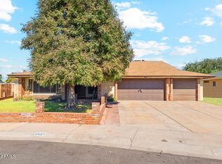 8437 N 51st Dr, Glendale, AZ 85302
