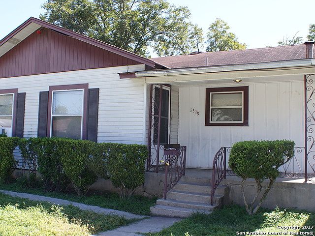 1st image of 1538 W Lullwood Ave