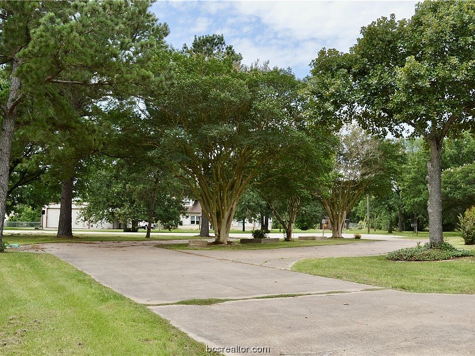 1st image of 1501 Coventry Pl