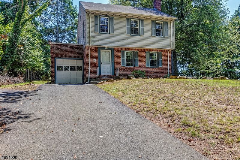 1st image of 438 Andre Ave