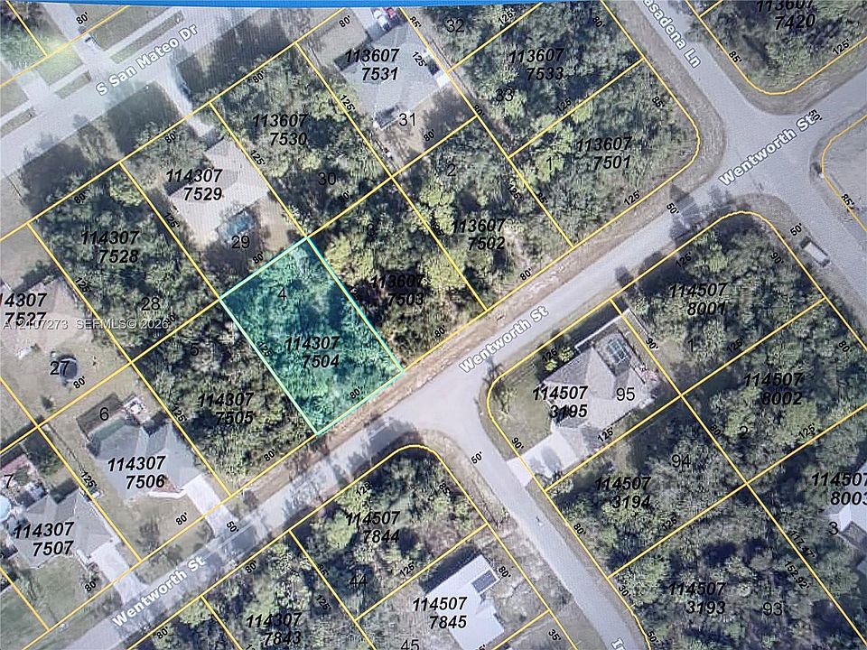 1st image of Wentworth St