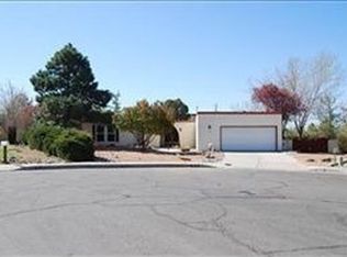 7536 Bear Canyon Rd NE, Albuquerque, NM 87109