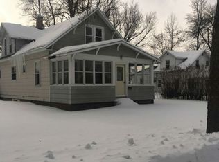 515 8th St, International Falls, MN 56649