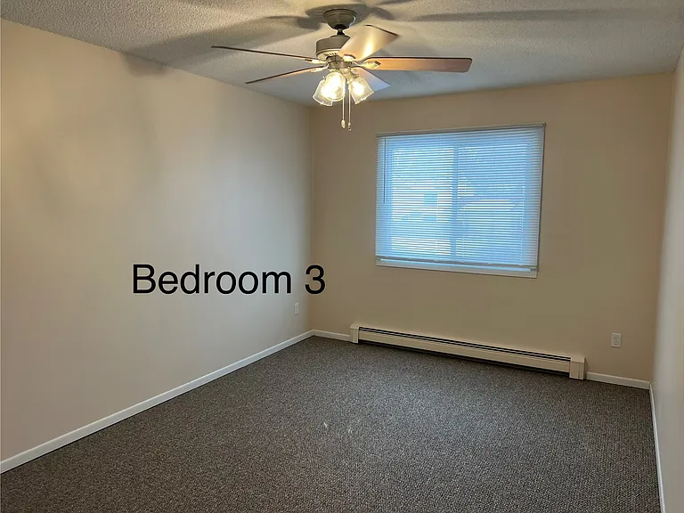 4110 Cj Cir SE — Photo 16