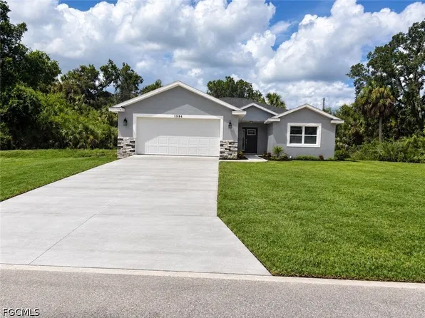 1581 New London St, North Port, FL 34288