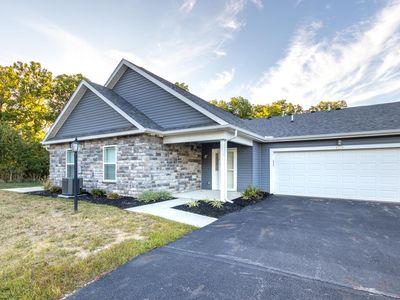 1379 Epworth Forest Dr, Lancaster, OH, 43130