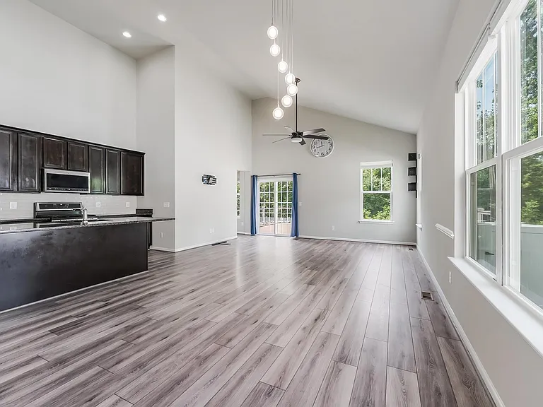 12199 Aster Rd — Photo 13