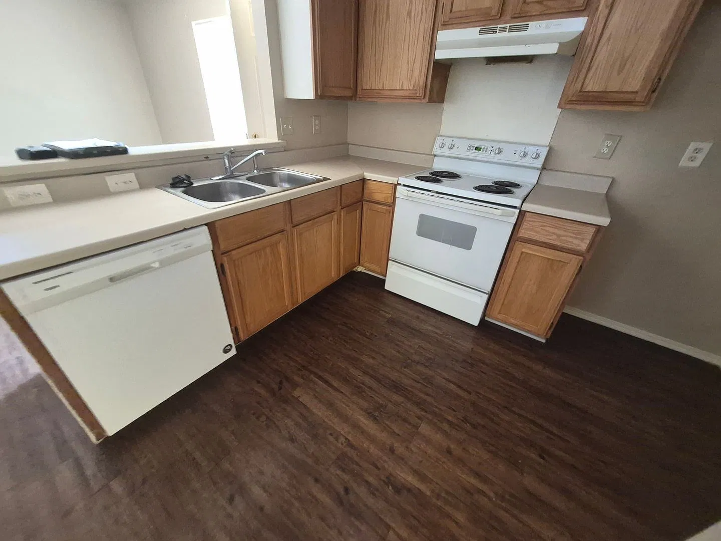 5201 Meadowfield — Photo 2