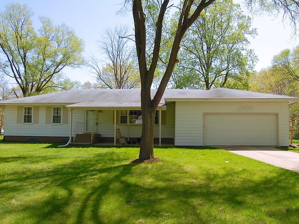 1st image of 7451 Thornton Dr