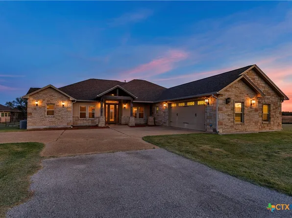 301 County Road 253, Bertram, TX 78605