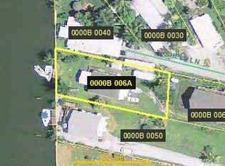 2293 York Rd, Saint James City, FL 33956