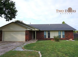 520 SW 25th St, El Reno, OK 73036