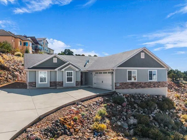 3257 W Kingsbury Dr, Cedar City, UT 84720