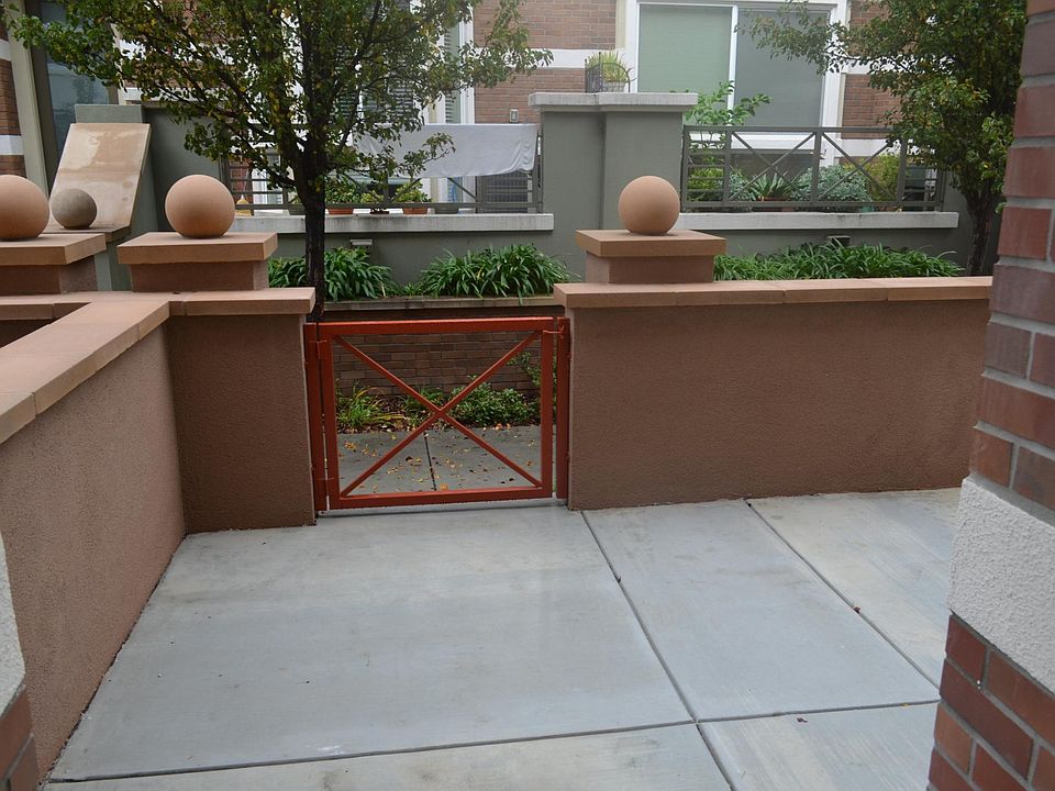 1st image of 6652 Adare St