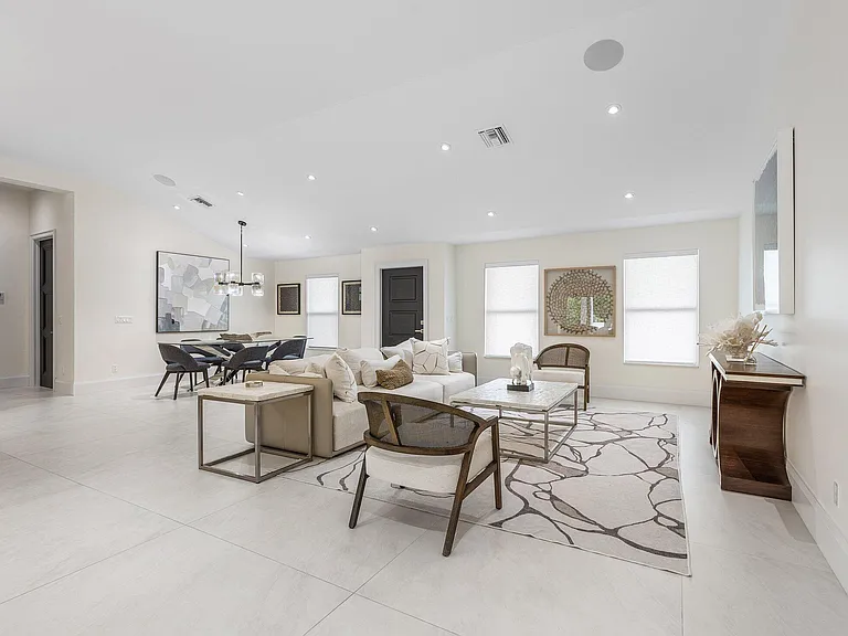 11863 Lake Shore Pl — Photo 10