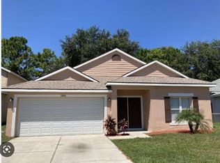 1332 Longville Cir, Tavares, FL 32778
