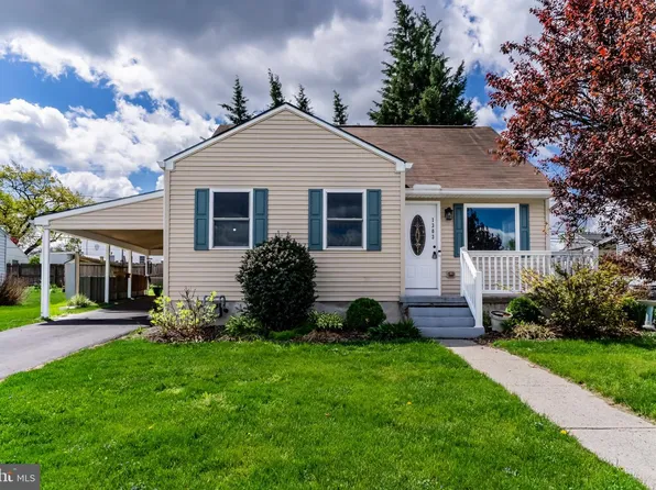 1303 Kingsley Rd, Camp Hill, PA 17011